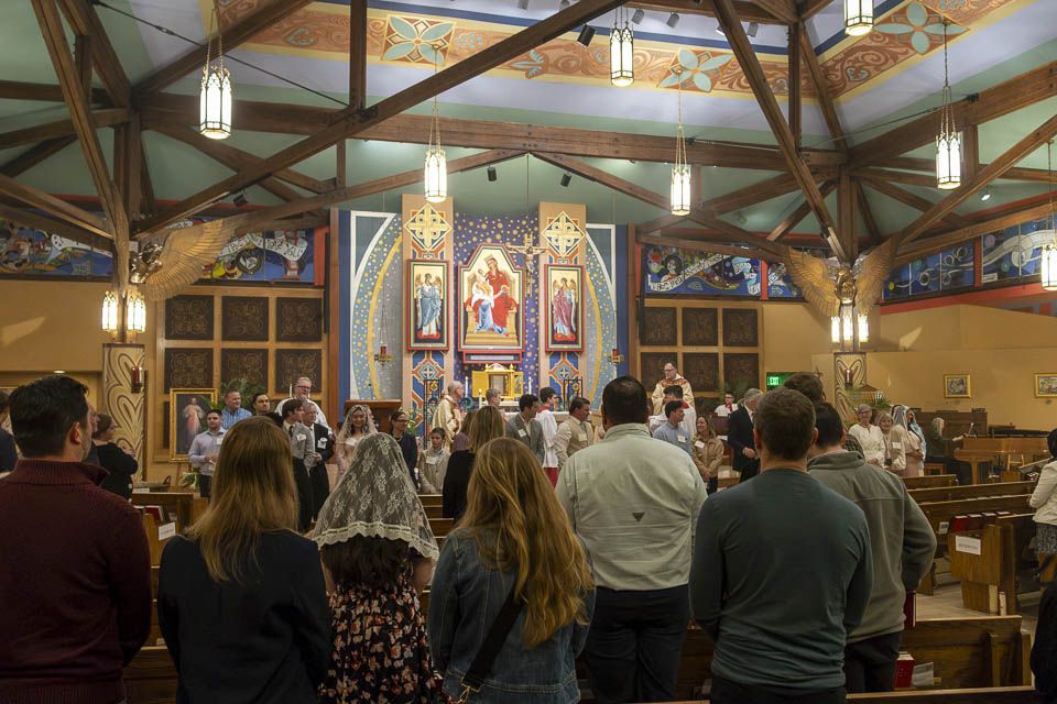 2026-StMary-EasterVigil (144 of 215).jpg